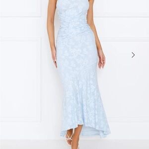 Hello Molly one should dress